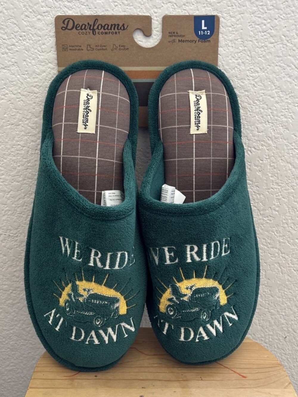 Dearfoams Cozy Comfort Father's Day We Ride At Dawn Slippers, Size Large 11-12